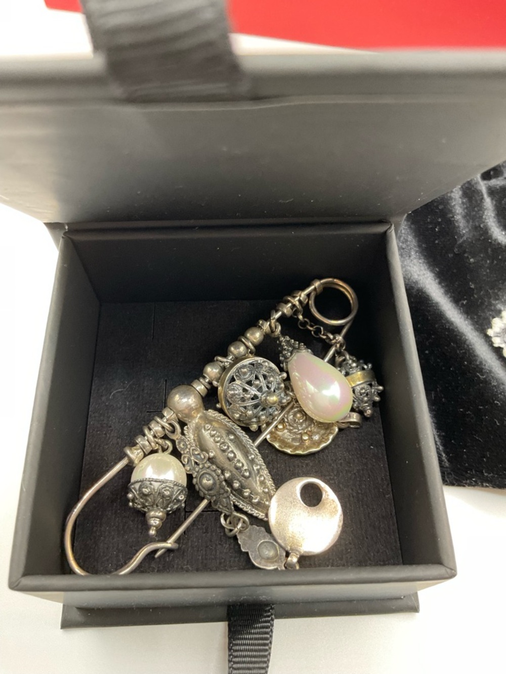NWOT PREGOMESH Brooch "Heqyal" - Picture 6 of 6